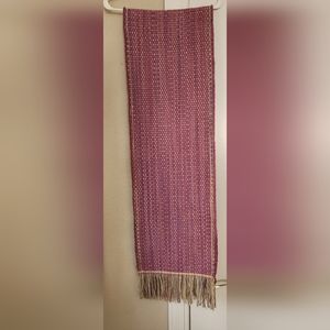 WOVEN KNIT TABLE RUNNER 12 X 78 INCHES
